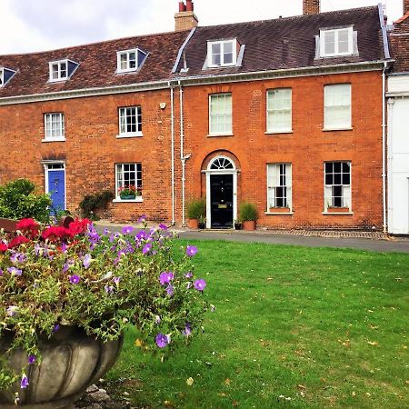 St Mary'S Bed & Breakfast Bury St. Edmunds Eksteriør billede